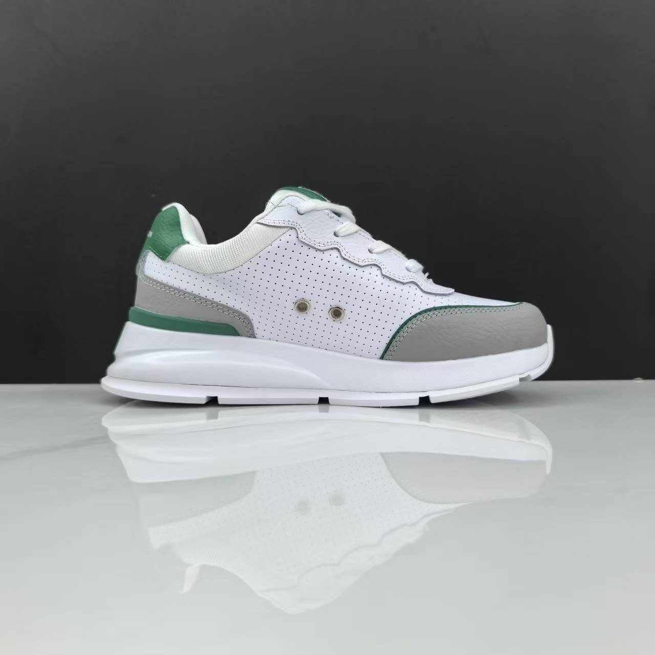 Luxury Lou Paris Classic Trainers Green White Shoes Sneakers