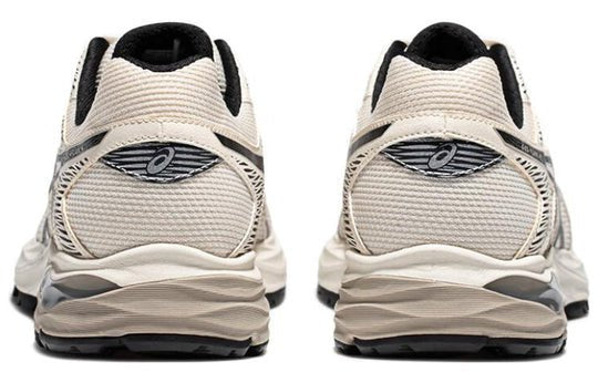 Asics Gel-Flux 4 White Black 1011B934-200