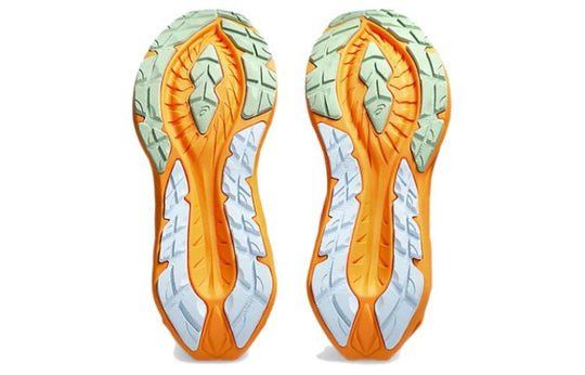 Asics Novablast 4 TR Nature Bathing-Fellow Yellow Orange 1011B850-250