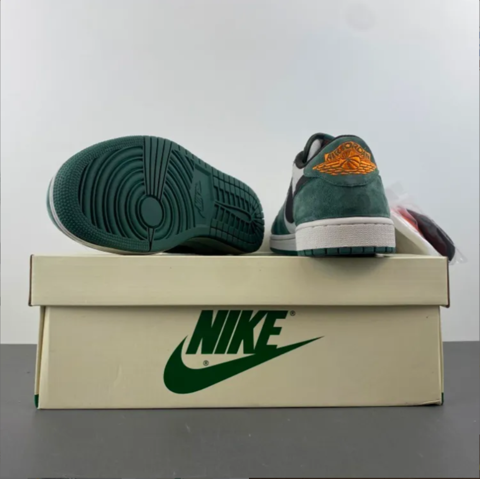 Travis Scott x Air Jordan 1 Low OG SP Green Velvet Shoes Sneakers