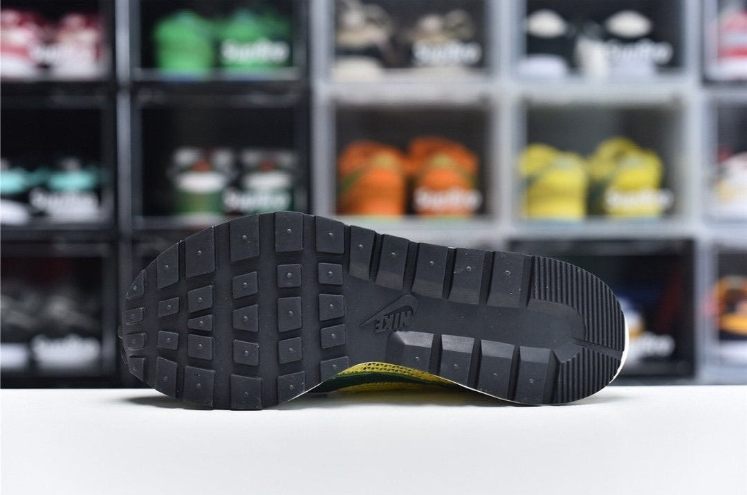 Sacai x VaporWaffle Tour Yellow Shoes Sneakers