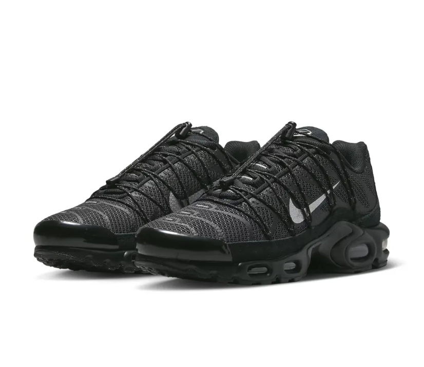 Air Max Plus Utility Black Metallic Silver Shoes Sneakers