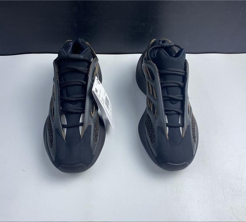 Yeezy 700 V3 Clay Brown Shoes Sneakers