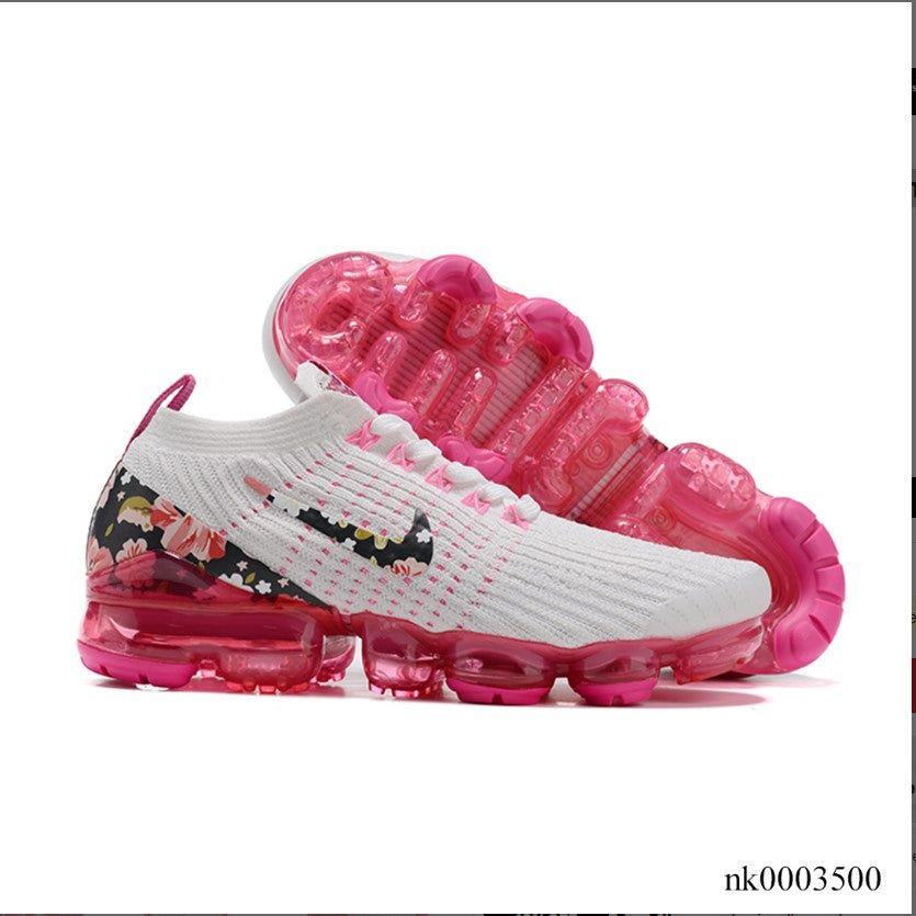 Air VaporMax Flyknit Shoes Sneakers (W) 3