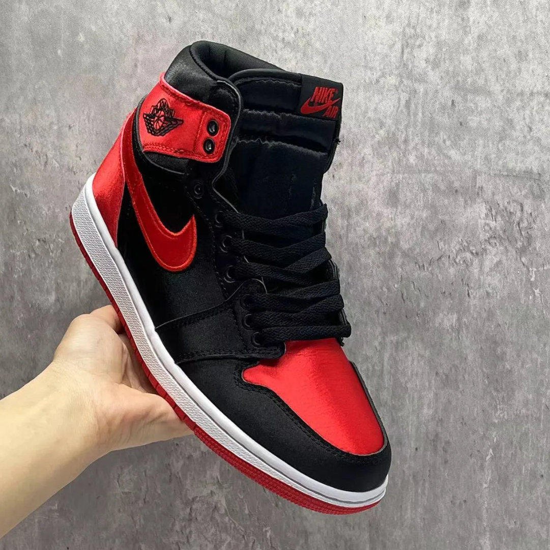 Air Jordan 1 Retro High OG Chicago Lost and Found Shoes Sneakers