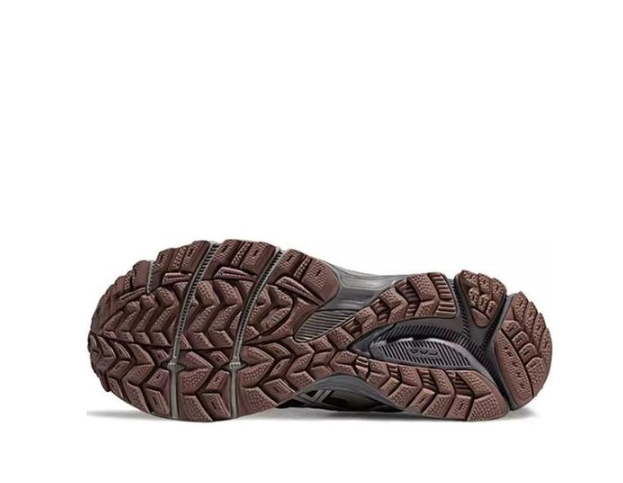 Asics Gel Kahana 8 FL Brown Carbon Black 1011B828-022