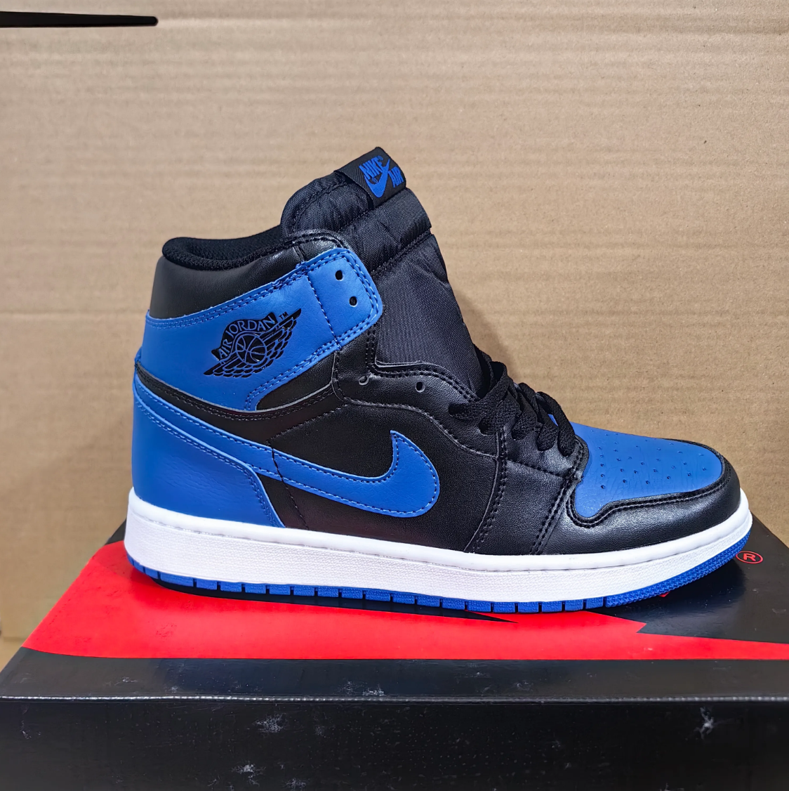 Air Jordan 1 Low Reverse Bred Shoes Sneakers