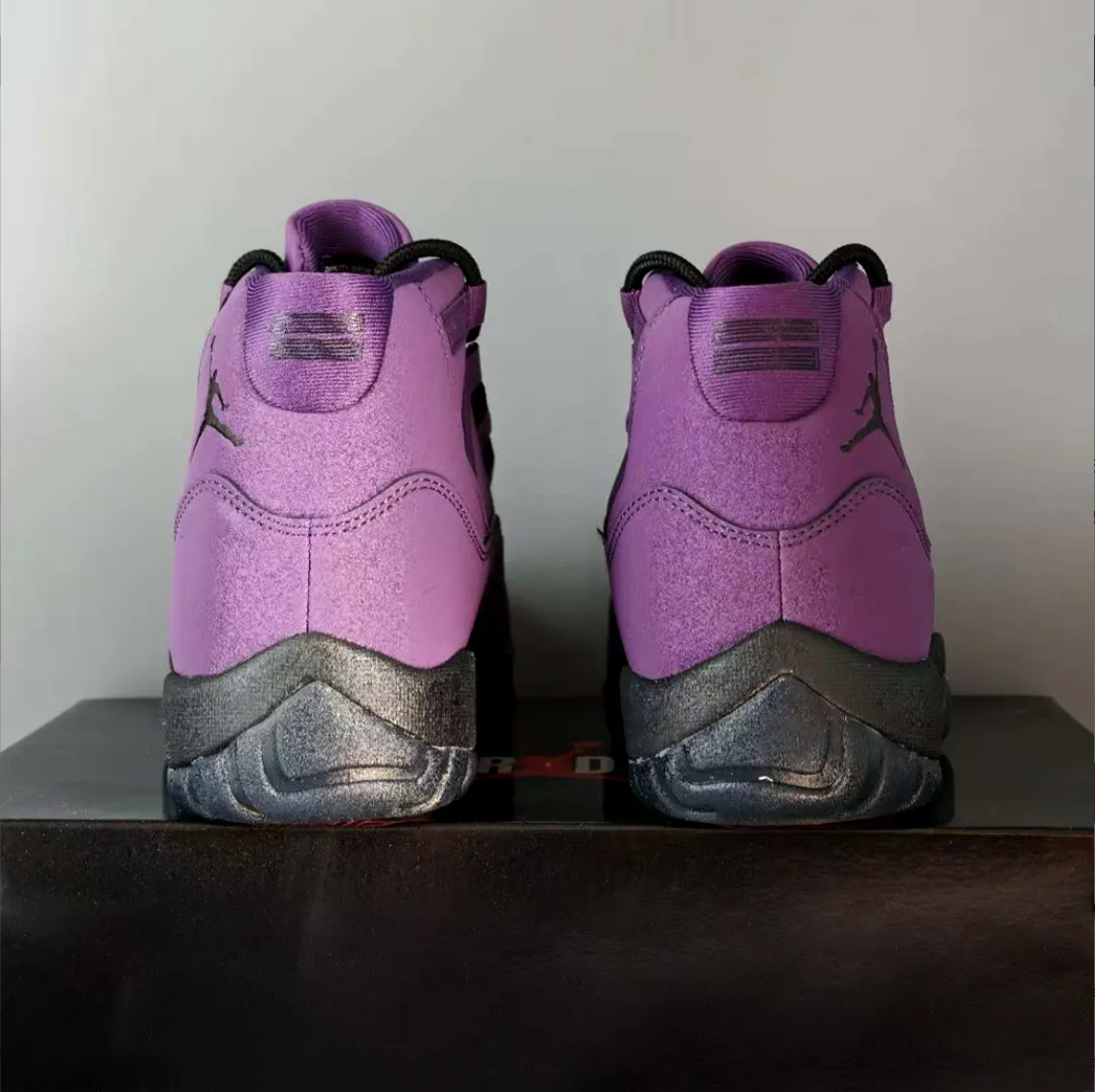 Air Jordan 11 Mojave Shoes Sneaker