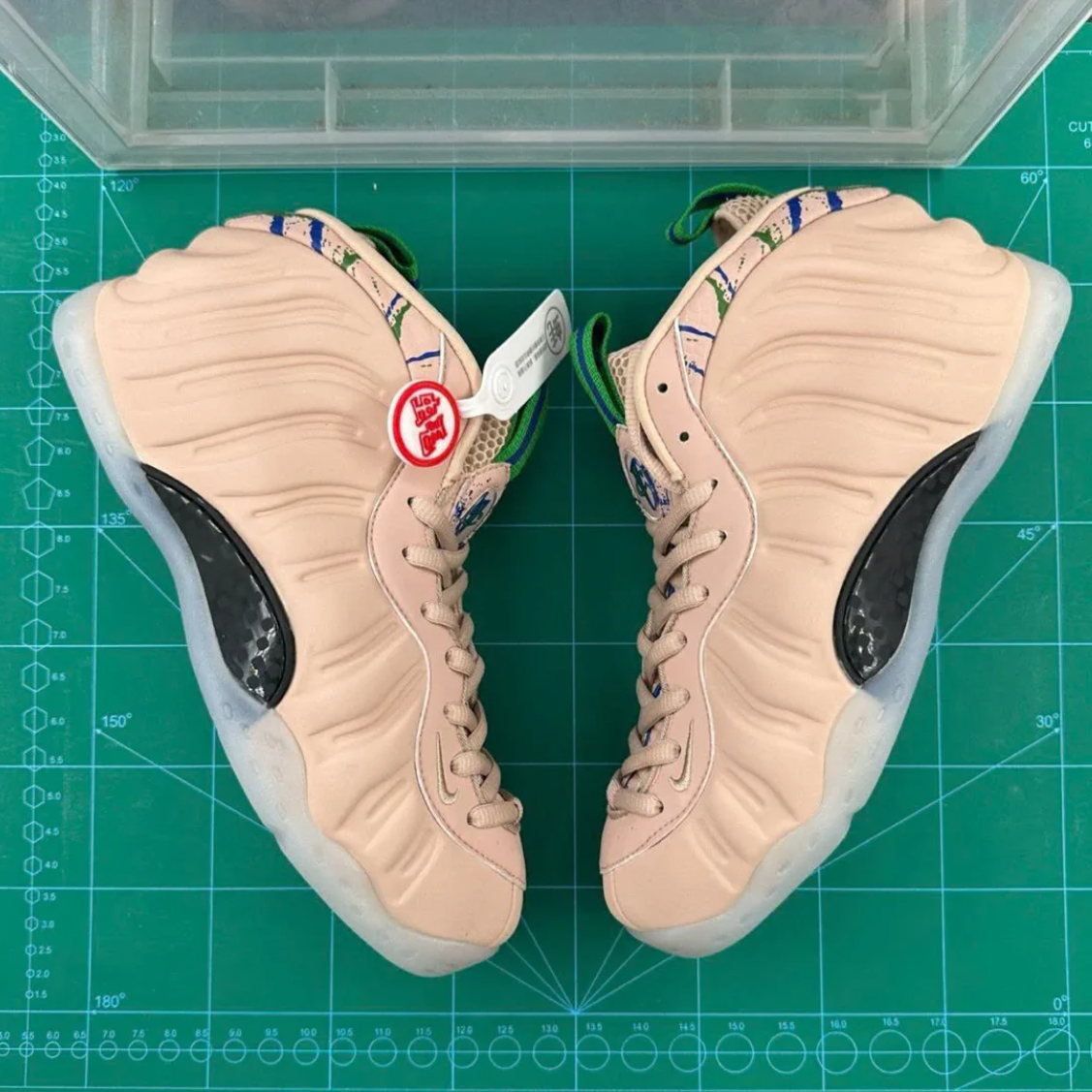 Air Foamposite One Particle Beige Shoes Sneakers