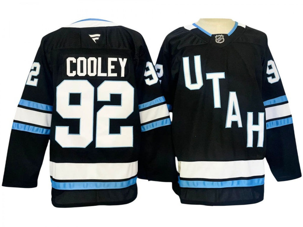 Utah Hockey Club #92 Logan Cooley